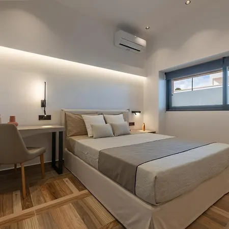 Hot Tub - 5 Min To Beaches - Netflix - Full Kitchen *