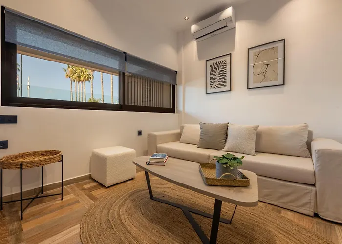 Apartamento Hot Tub - 5 Min To Beaches - Netflix - Full Kitchen