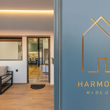 Harmonia Hideout With Hot Tub *